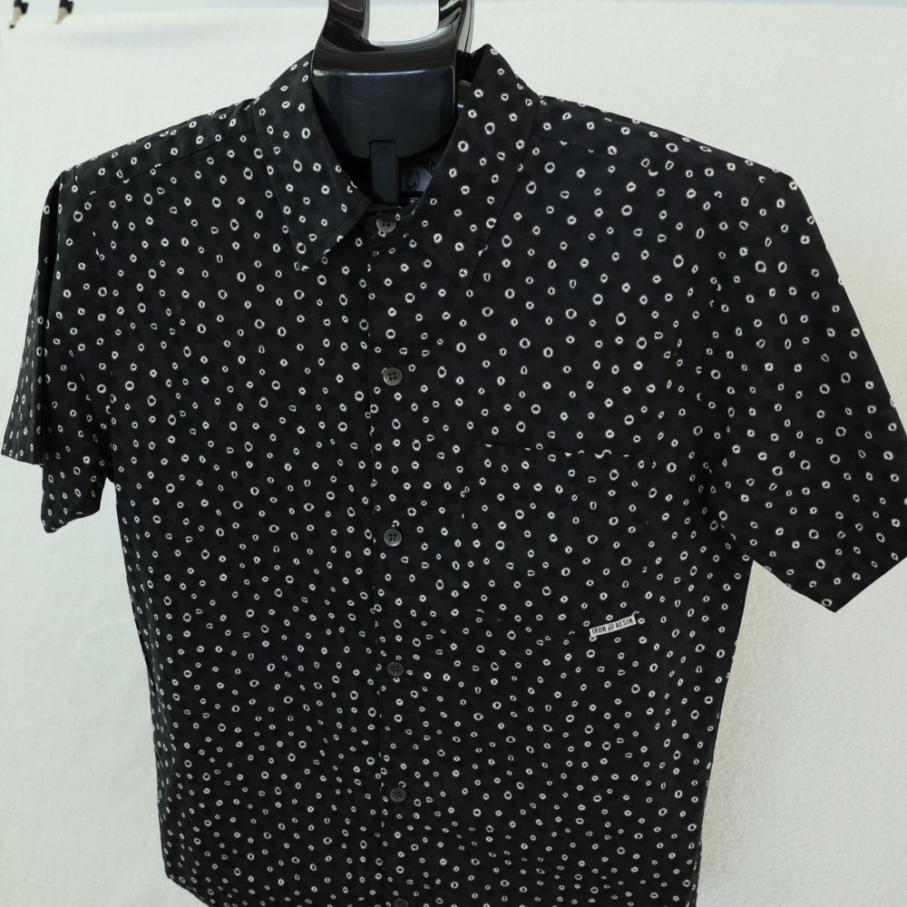 Iron And Resin Shirt Men's Small Black/White Printed Short Sleeve Freedom Riders